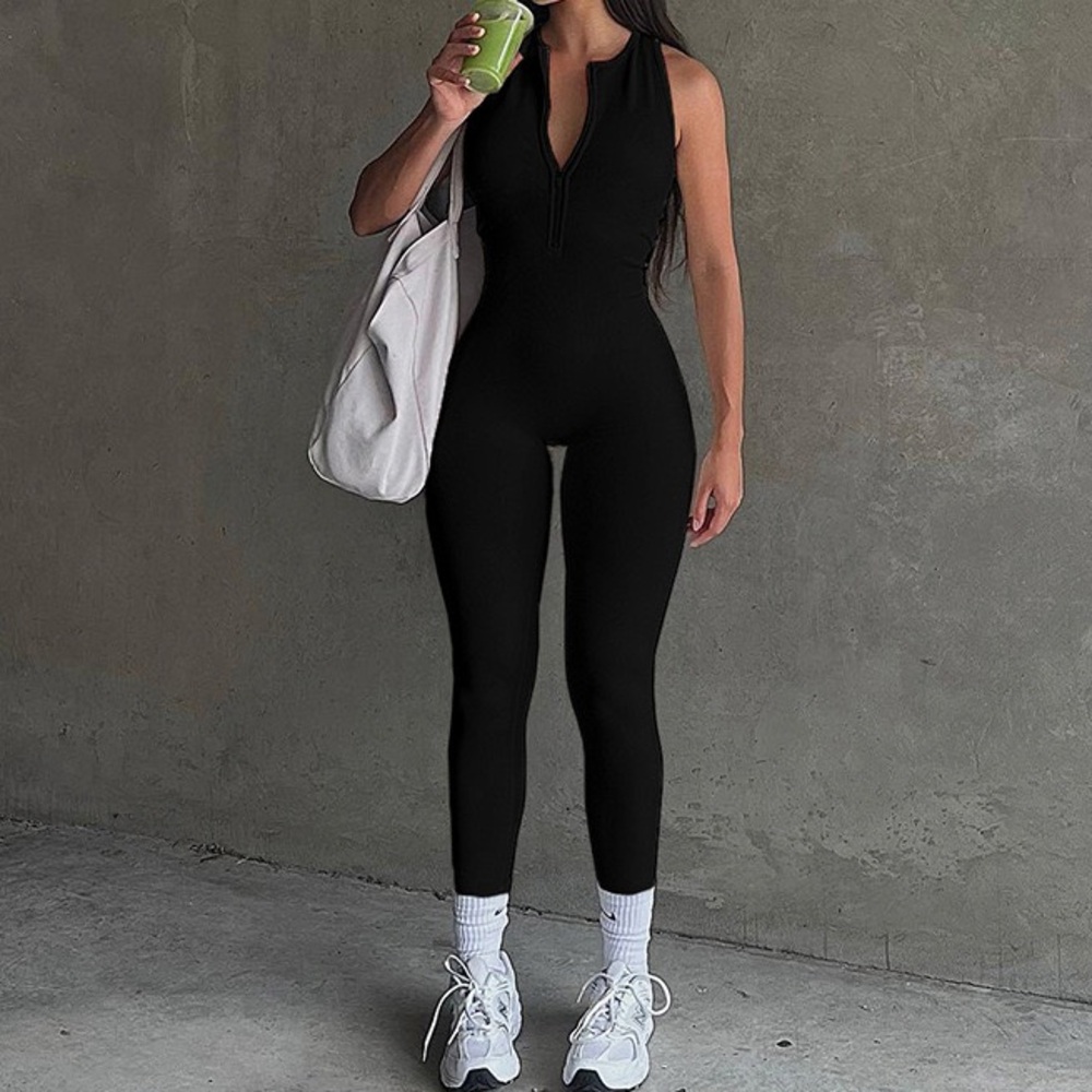 Women's Fitness Gym Yoga Simple Style Sports Solid Color Full Length Jumpsuit